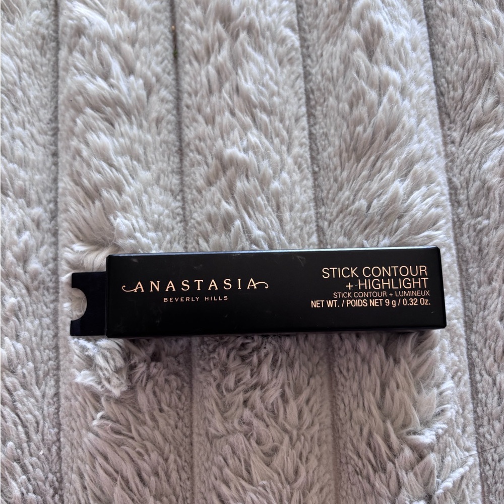 Anastasia Beverly Hills Contour Highlight Stick in shadow